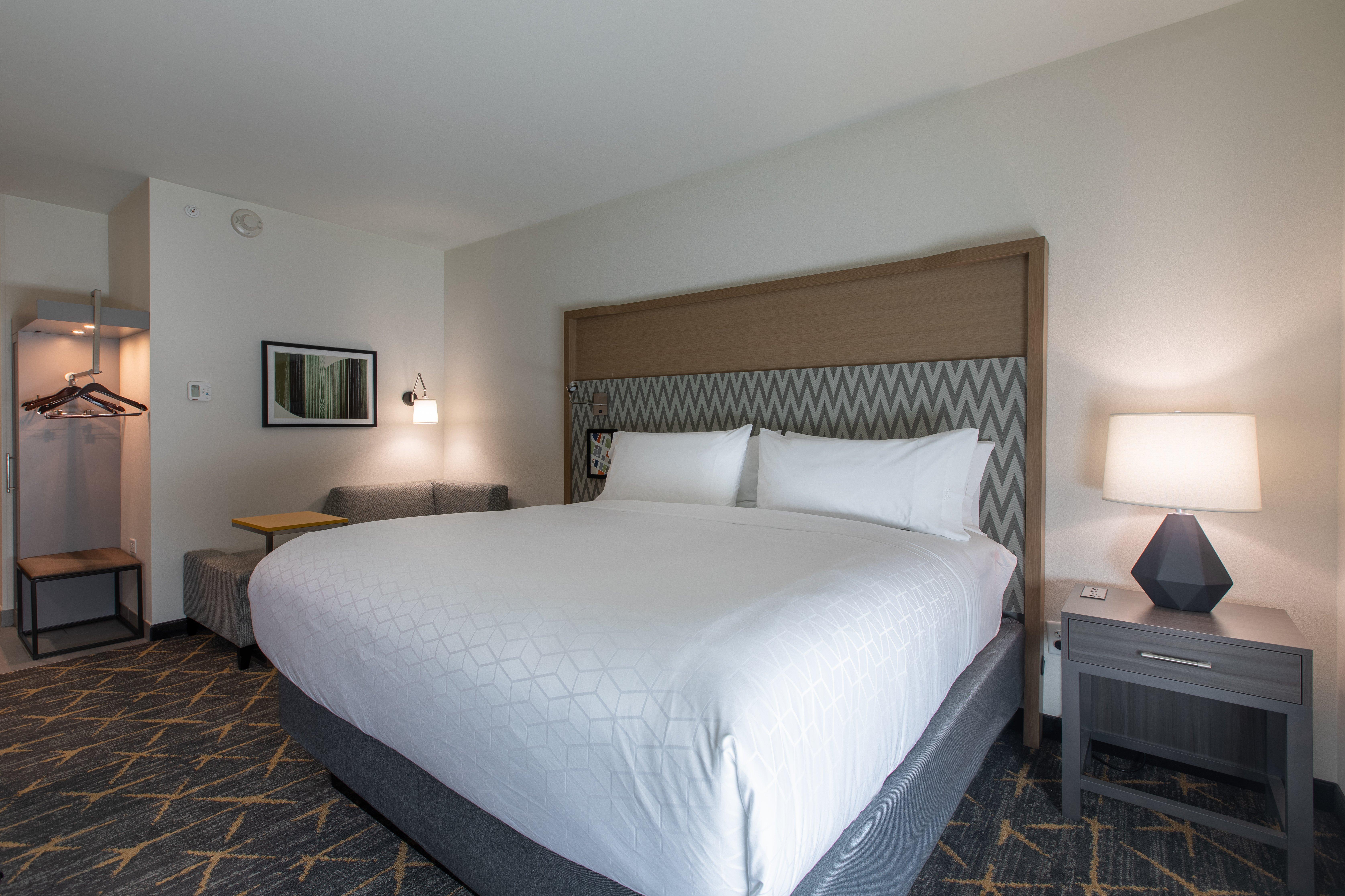 Holiday Inn Greenville - Woodruff Road By Ihg Exterior photo