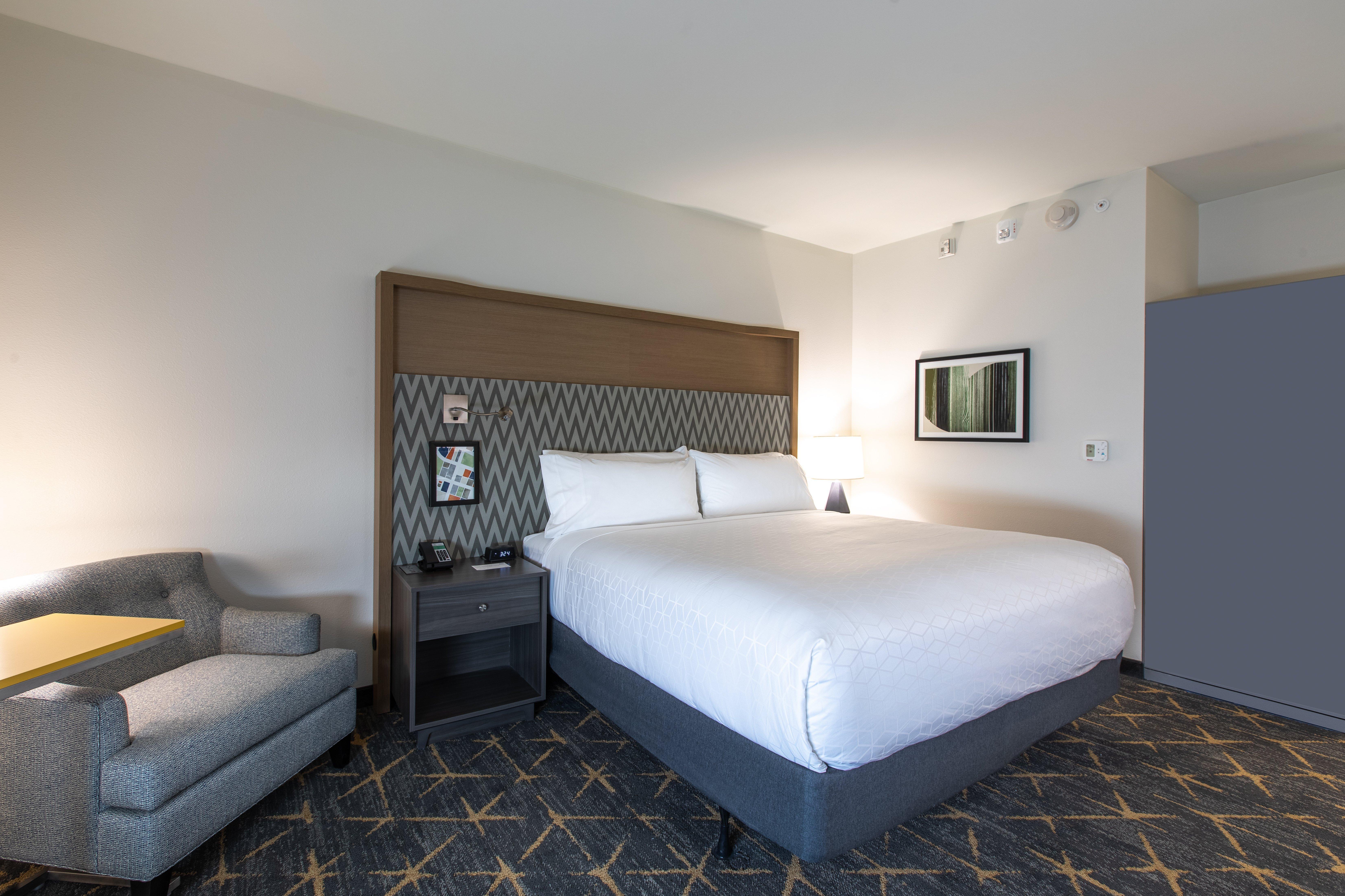 Holiday Inn Greenville - Woodruff Road By Ihg Exterior photo